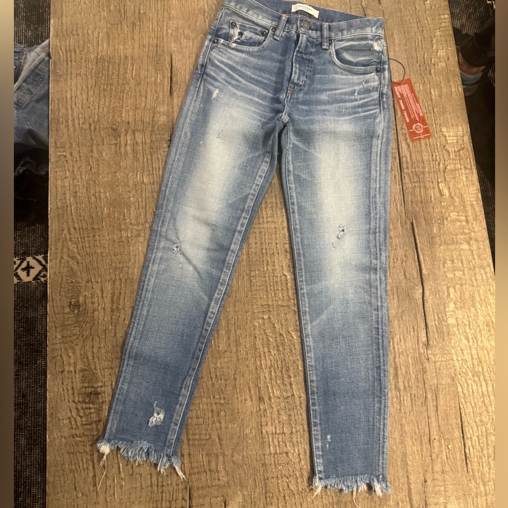 Moussy Diana Distressed Skinny Jeans. - Picture 2 of 10
